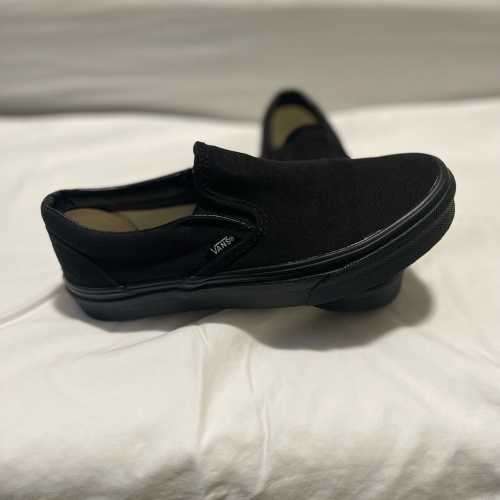 Black vans size 7